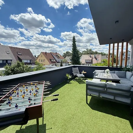 Moderne Terrassenwohnung In Apartment