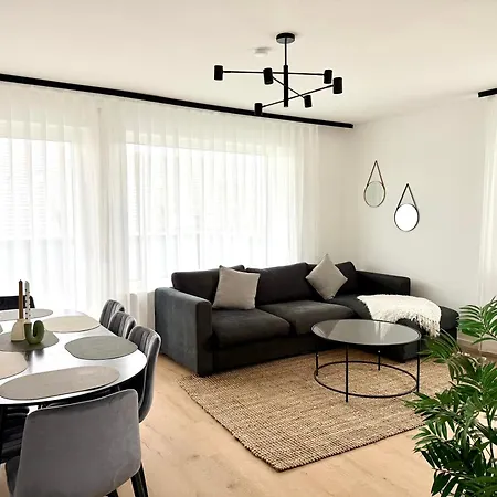 Апартаменты Moderne Terrassenwohnung In